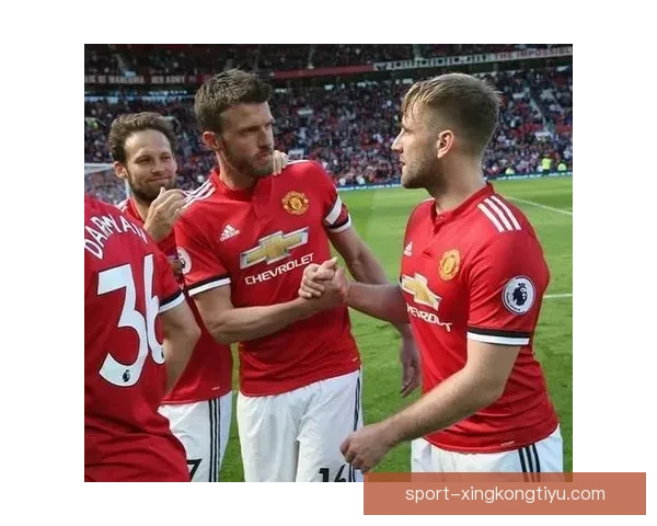 Jay Z公司签约曼联三小将 引发关注